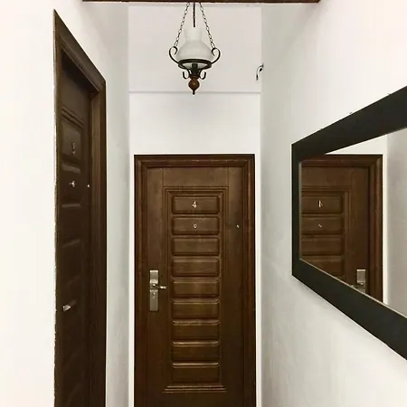 Hostel Downtown *