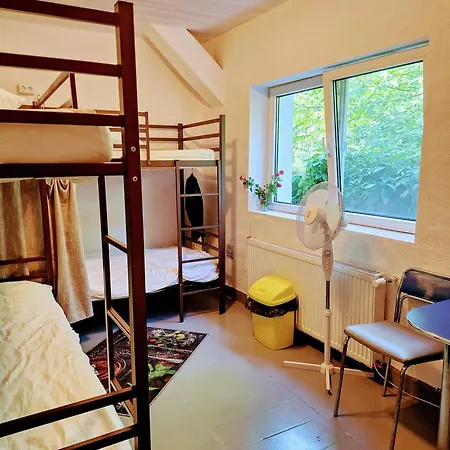 Hostel Downtown *