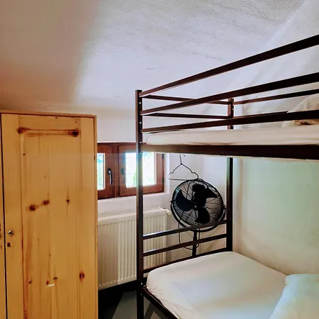 אכסניה Downtown בראשוב